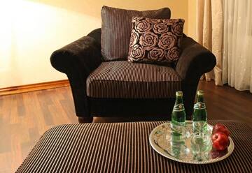 Фото номера Апартаменты (для 2 взрослых) Отель Hotel Imperium г. Хелмжа 3